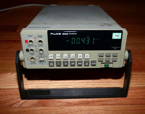Fluke 8840A  Digital Voltmeter Portable 5.5-Digit Digital Multimeter