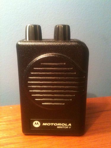 Motorola Minitor V Single Channel VHF A03KMS7239BC with Charger