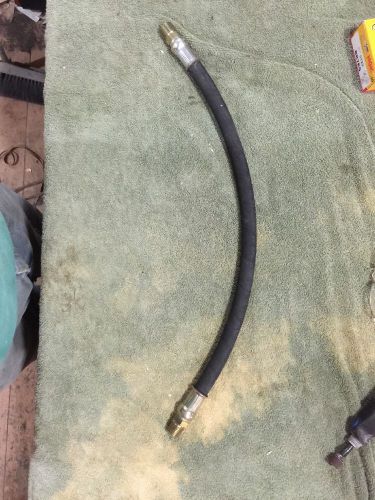 139169 new-h42508 hydraulic fuel hose, 25.5&#034; long, outside diameter ..858&#034; for sale