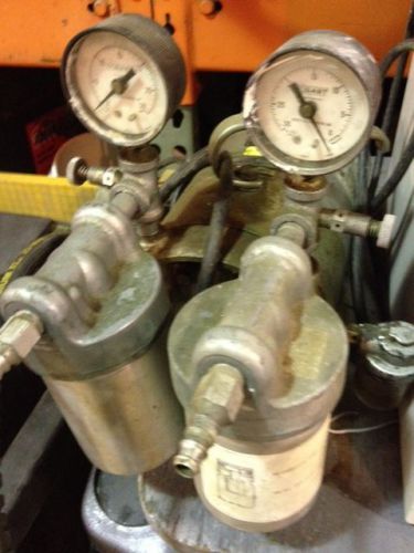 FISHER SCIENTIFIC VACUUM PUMP/COMPRESSOR, Emerson motor, Gast gauges