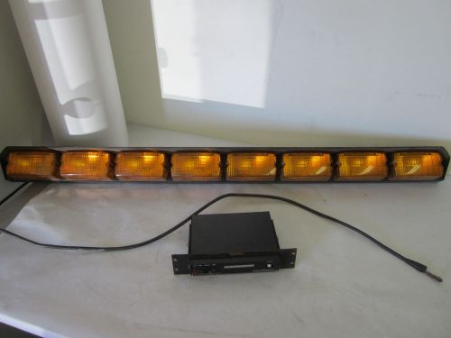 8 light light amber light bar with federal signal corp signalmaster control box for sale