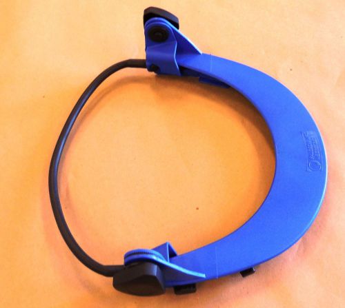 Paulson manufacturing cb6-s blue nylon cap bracket, brand new, made in the usa for sale