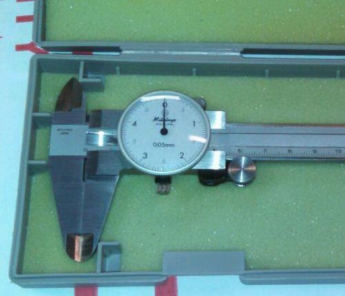 Very nice mitutoyo metric 150mm dial caliper no.505-633 0.05mm resolution w/case for sale