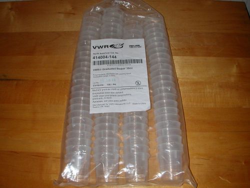 100 pack VWR Graduated Beaker 30ml Polypropylene Stackable/Pour Spout 414004-144