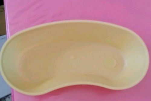 Lot of 7 (16oz/500cc kidney shaped emesis basin) yellow color, new and reusable for sale