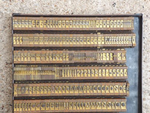 Ludlow brass mats--30 pt Tempo Bold--over 8 lbs metal