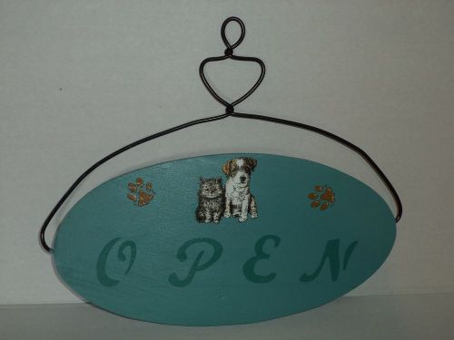 Veterinary Open Closed Wooden Plaque