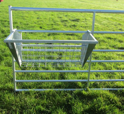 Sheep hook over  sheep hayrack 3ft hot dip galv new for sale
