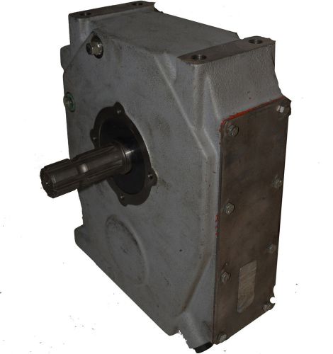 Gearbox multiplier for tractor drive to hydraulic pump group 3 for sale