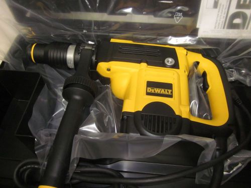 Used Dewalt Rotary Hammer Drill W/Case D25501K Concrete Construction Carpentry