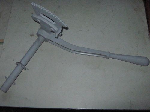 Old briggs &amp; stratton gas engine lever starter model y or h 61350 for sale