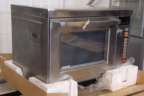 Panasonic microwave oven (commercial) 1600 watts/1300 watts  230v 500086 ne-1370 for sale