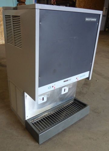 Hd commercial &#034;scotsman&#034; air cool c.top ice machine,  w/ ice &amp; water dispenser for sale