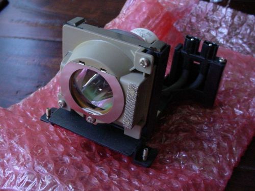 New Projector Lamp w Housing 60.J3416.CG1 for BENQ Model DX650/DS650/DX660/DS660