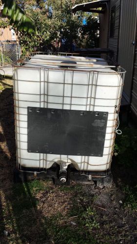 275 gallon liquid holding tank (good for fresh water &amp; other fluids)