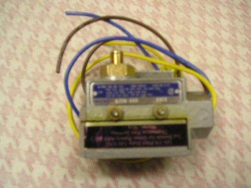 Snap switch 15 amp und lab 1/4hp 120-480v for sale