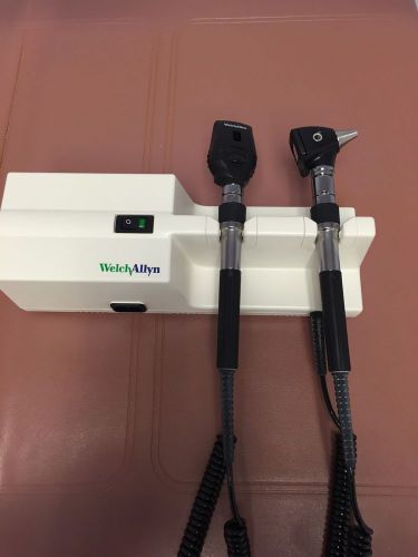Welch Allyn 767 Diagnostic Wall System - Excellent Condition