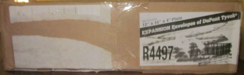 Quality Park R4497 Tyvek Expansion Envelopes - 12&#034; X 16&#034;x4&#034; 50/bx