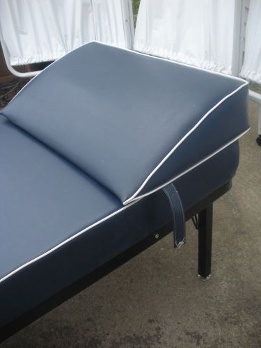 Medical bed first aid station bed tatoo massage bed cot for sale