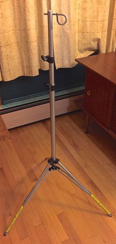 Stickman manfrotto portable iv pole tripod ec ln w/ carrying case single hook for sale