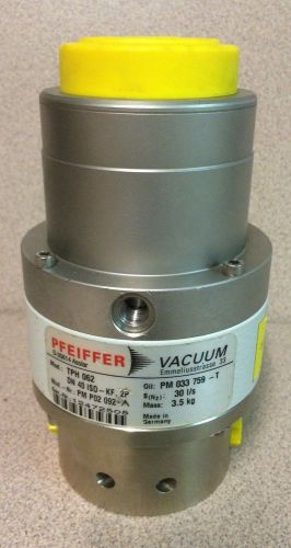 PFEIFFER  TPH 062  Vacuum Pump, 19 Pin, DN 40 ISO-KF-2P, PM P02 092-A  (UNIT160)