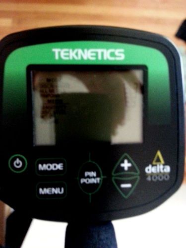 Teknetics Delta 4000 Metal Detector
