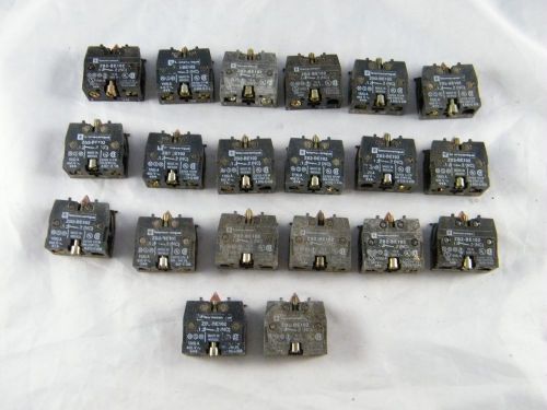 LOT OF 20 ~ TELEMECANIQUE ~  CONTACT BLOCK ~  PART NUMBER ZB2-BE102