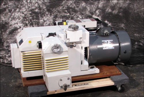 Leybold trivac d65 (bcs) vacuum pump w/ chem &amp; exhaust filters for sale