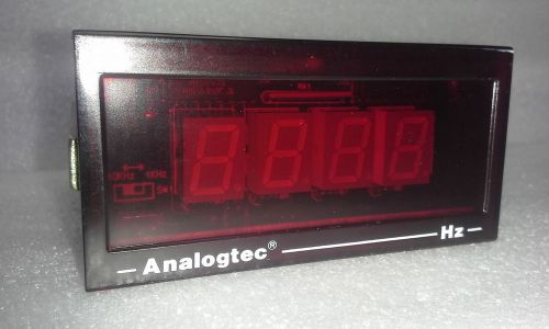 Industrial Grade Digital Panel Meter - Measure: 999.9 Hz - Power: 120 VAC
