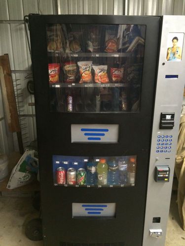 VENDING Machine, Cold Drink/Snack Combo