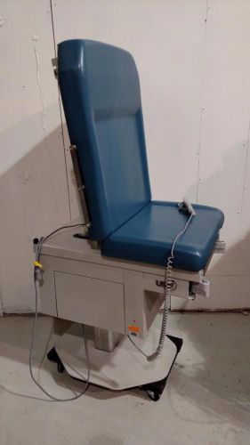 UMF Power Exam Table Chair 5060 OBGYN with Hand Remote