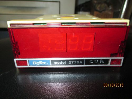 DIGITEC MODEL 2770A VOLTMETER