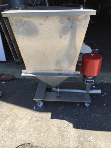 Stainless steel bin loader with bottom discharge pipe for sale