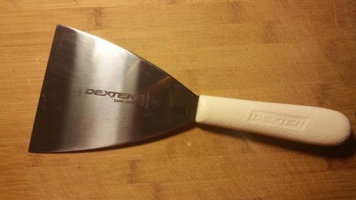 4-Inch Pan/Griddle Scraper  by Dexter Russell. Sani-Safe Model # S 294.