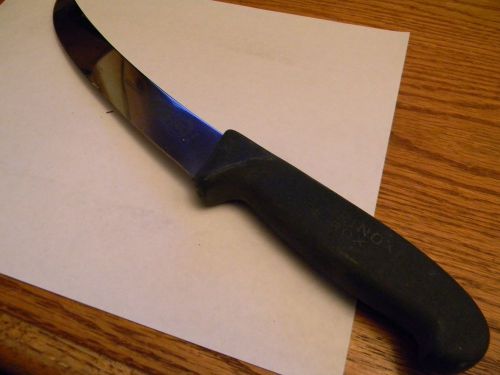 Butcher Slicing Knife by Victorinox Forschner