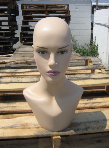 (USED) FLESHTONE MANNEQUIN HEAD DISPLAY WITH BUST AND FAKE EYELASHES b