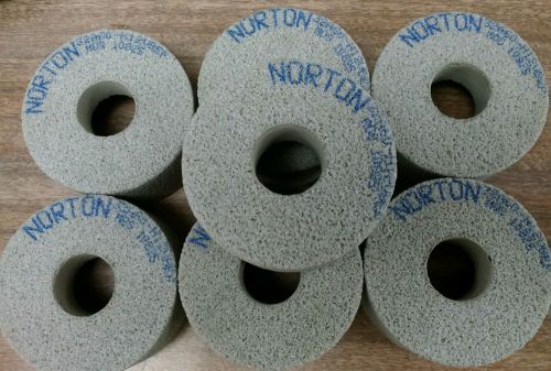 Set of 7 Norton Grinding Wheels 3&#039;&#039; by 1 1/2&#039;&#039; Model 32A60