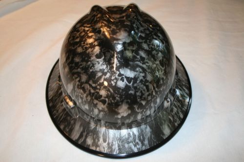 Msa v-gard hard hat w/fas-trac ratchet black/silverreaper osha/csa for sale