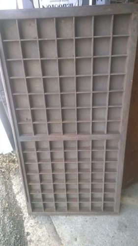 Letterpress type drawer full size, Equal space two sided cap drawer