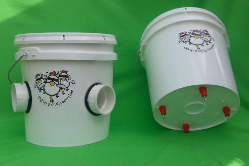 2 Gallon Poop-Free Feeder &amp; Waterer for Chickens