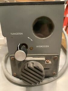 hydrogen/tungsten arc lamp