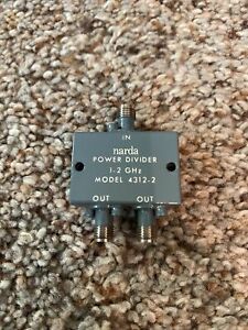 Narda 4312-2 1-2 GHz 2-Way Power Divider SMA