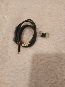 Yamatake-Honeywell FL2-4A6H Proximity Sensor, Micro Switch NOS