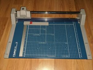Dahle 550 Professional Rotary Trimmer 4-1/8&#034; Cut Length, 20 Sheet Capacity