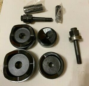 GREENLEE 7304 Conduit Knockout Punch Set 2-1/2&#034; to 4&#034; plastic case PLUS EXTRA!!