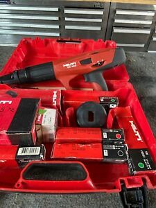 Hilti 305179 DX460-F8 Full Automatic Powder-Actuated Fastening Nail Gun Package