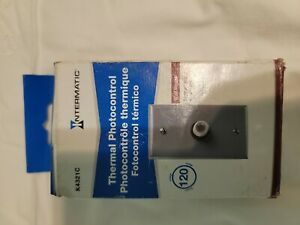 INTERMATIC K4321C 15A 120V PHOTO CONTROL w/ Wall Plate BRAND NEW
