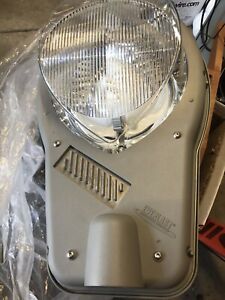 Everlast Lighting Cobra Head Light Fixture Induction High Efficiency 150W New