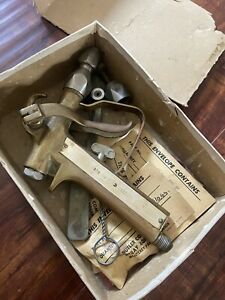 VINTAGE GRACO GOLD HYDRA-SPRAY 205591 PAINT SPRAY GUN With Extra Nose And Parts