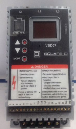 Square D VSD07 U18 S60 1HP 590 Volt 3 Phase Adustable Speed Drive Controller